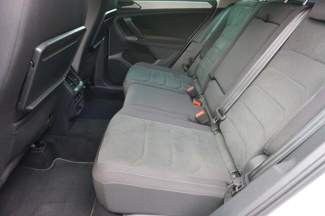 Volkswagen Tiguan 2.0 TDi R Line Automaat-Nav-Cam-Alcantara-Garantie