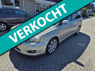 TOYOTA AVENSIS Wagon 1.8 VVTi Luna Business