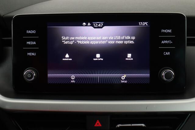 Skoda Scala PU-1.0 TSI DSG PU-1.0 TSI DSG + A/T + CARPLAY + PDC + ALU