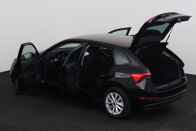 Skoda Scala PU-1.0 TSI DSG PU-1.0 TSI DSG + A/T + CARPLAY + PDC + ALU