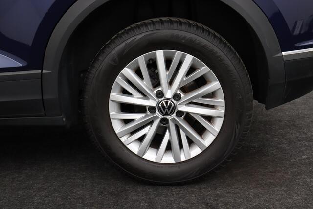 Volkswagen T-ROC PU-STYLE 1.5 TSI DSG STYLE 1.5 TSI DSG + GPS + CARPLAY + PDC + CRUISE + ALU