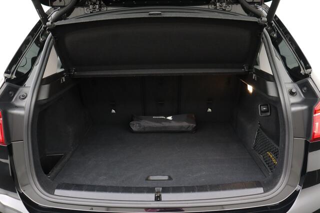 BMW X1 PU-18D SDRIVE D 18D SDRIVE D + GPS + LEDER + CAMERA + PDC + CRUISE + ALU 17