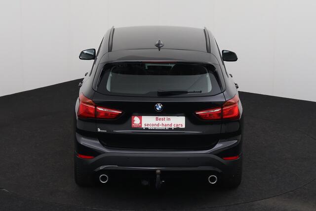 BMW X1 PU-18D SDRIVE D 18D SDRIVE D + GPS + LEDER + CAMERA + PDC + CRUISE + ALU 17
