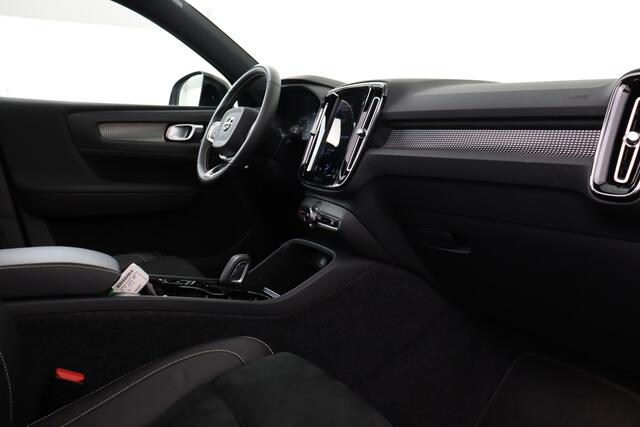 Volvo XC40 PU- R-Design 1.5T4 RECHARGE GEARTRONIC R-DESIGN 1.5 T4 RECHARGE GEARTRONIC + GPS + LEDER-ALCANTARA + CAMERA + PDC + CRUISE + PANO DAK + ALU 19
