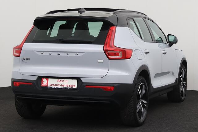 Volvo XC40 PU- R-Design 1.5T4 RECHARGE GEARTRONIC R-DESIGN 1.5 T4 RECHARGE GEARTRONIC + GPS + LEDER-ALCANTARA + CAMERA + PDC + CRUISE + PANO DAK + ALU 19