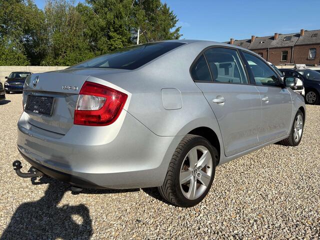 Skoda Rapid Rapid/Spaceback 1.6 CR TDIAIRCOATTACHE REMORQUEBLUETOOTH