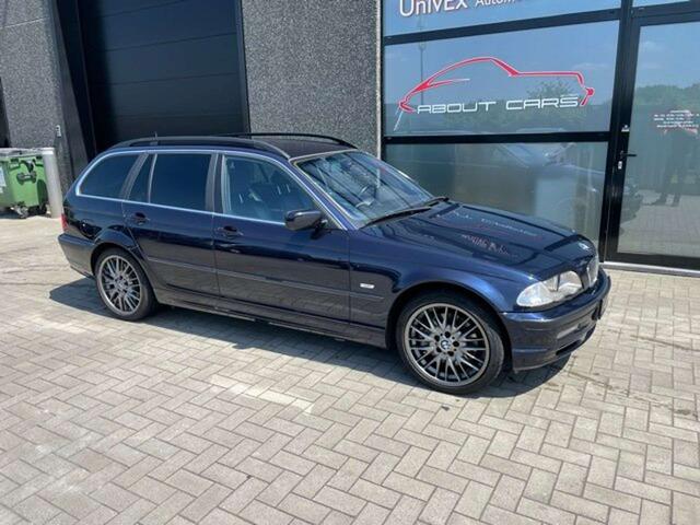 BMW 3-Serie 330 330iXA Pack  UNIEK  TOPSTAAT  GARANTIE