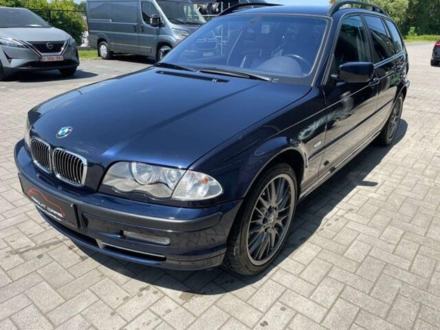 BMW 3-Serie 330 330iXA Pack  UNIEK  TOPSTAAT  GARANTIE