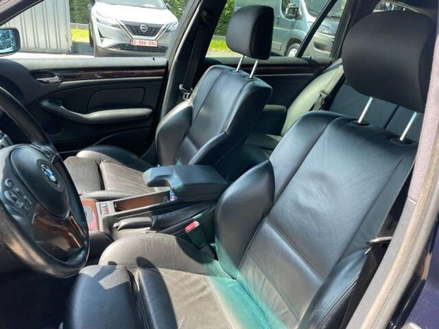 BMW 3-Serie 330 330iXA Pack  UNIEK  TOPSTAAT  GARANTIE