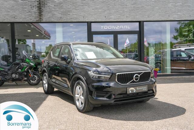 Volvo XC40 XC 40 VOLVO XC 40 1.5 T2 MOMENTUM CORE