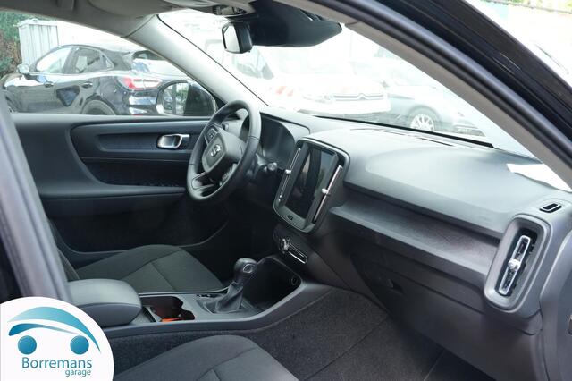 Volvo XC40 XC 40 VOLVO XC 40 1.5 T2 MOMENTUM CORE