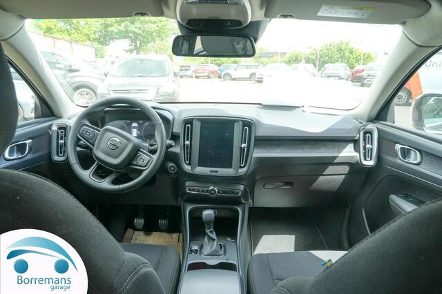Volvo XC40 XC 40 VOLVO XC 40 1.5 T2 MOMENTUM CORE
