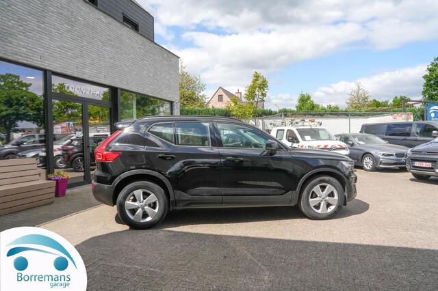 Volvo XC40 XC 40 VOLVO XC 40 1.5 T2 MOMENTUM CORE