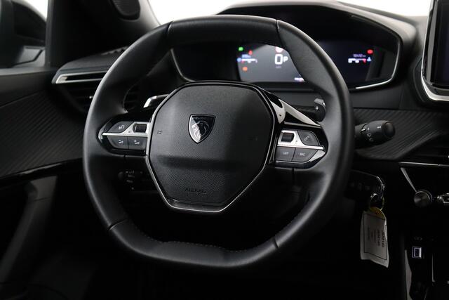 Peugeot 2008 ALLURE 1.2 PURETECH EAT8 ALLURE 1.2 PURETECH EAT8 + A/T + PDC + CRUISE + HALF-LEDER + ALU 17