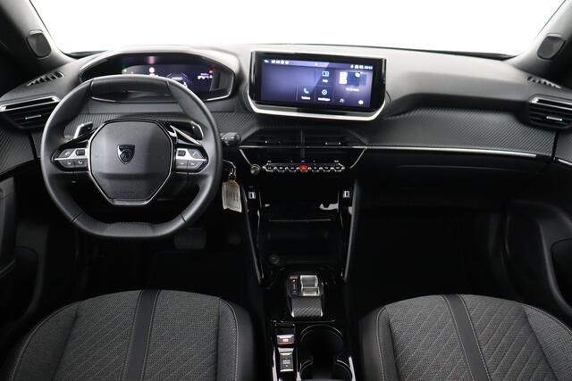Peugeot 2008 ALLURE 1.2 PURETECH EAT8 ALLURE 1.2 PURETECH EAT8 + A/T + PDC + CRUISE + HALF-LEDER + ALU 17