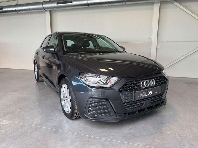 Audi A1 30 TFSI- NAVI - parkeersensoren - enz...