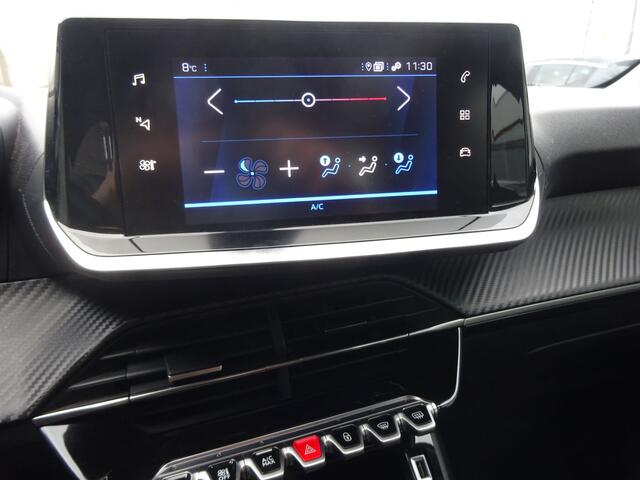 Peugeot 208 12i active pack GPS led lichten
