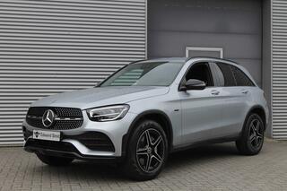 MERCEDES-BENZ GLC-KLASSE 300e 4MATIC Business Solution AMG I PHEV I Aut. I Navi I Leder I Camera