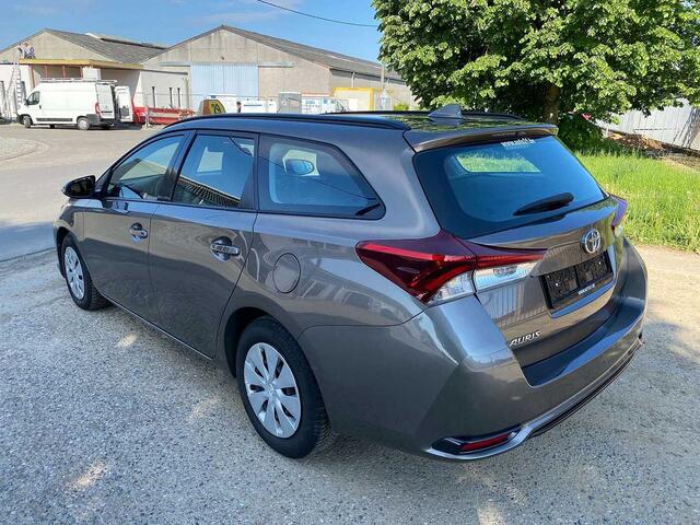 Toyota Auris SW 1.33i VVT-i Active