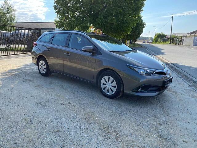 Toyota Auris SW 1.33i VVT-i Active