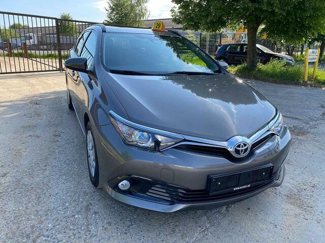 Toyota Auris SW 1.33i VVT-i Active