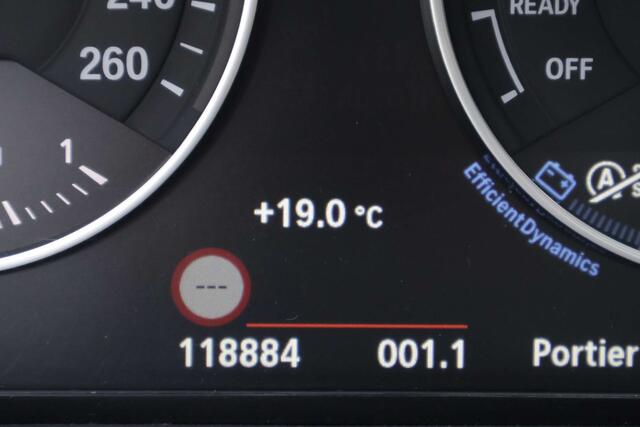 BMW X1 2.0 d xDrive20 Navi Cam Pano CruiseC Garantie