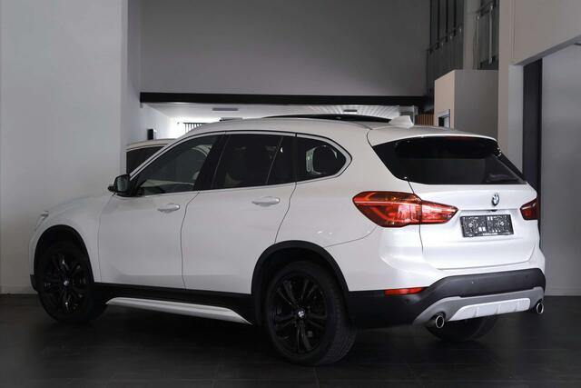 BMW X1 2.0 d xDrive20 Navi Cam Pano CruiseC Garantie