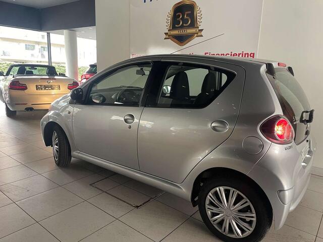 Toyota Aygo 1.0i VVT-i MMT 5PORTES I 75.000 KM I AUTO I
