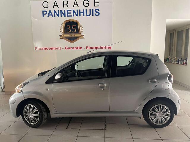 Toyota Aygo 1.0i VVT-i MMT 5PORTES I 75.000 KM I AUTO I