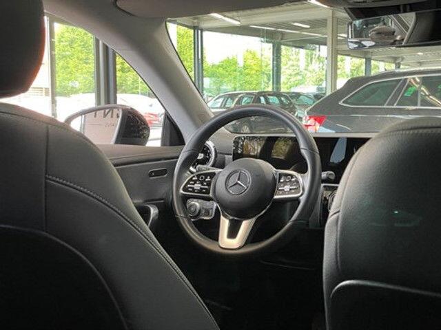 Mercedes-Benz CLA-Klasse 180 Shooting Brake ProgressiveApp ConnectPano dakCamera