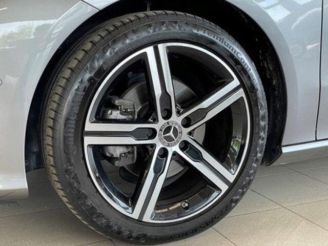 Mercedes-Benz CLA-Klasse 180 Shooting Brake ProgressiveApp ConnectPano dakCamera