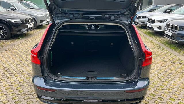 Volvo V60 Ultra, B4 Mild-Hybrid, Benz, Dark 3YEAR WARRANTY
