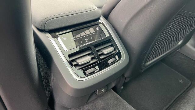 Volvo V60 Ultra, B4 Mild-Hybrid, Benz, Dark 3YEAR WARRANTY