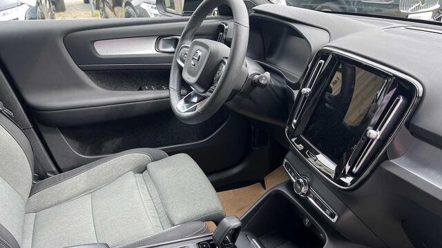 Volvo XC40 Recharge Core, T4 Plug-in Hybrid, 3YEAR WARRANTY