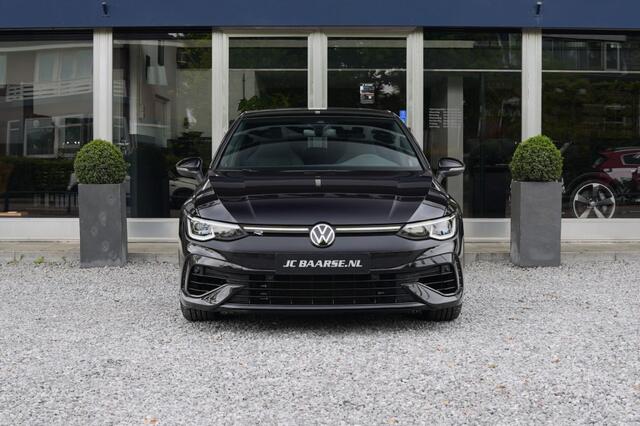 Volkswagen Golf R 2.0 TSI PANO/AKRAPOVIC/R-PERF-PAKKET/SFEER