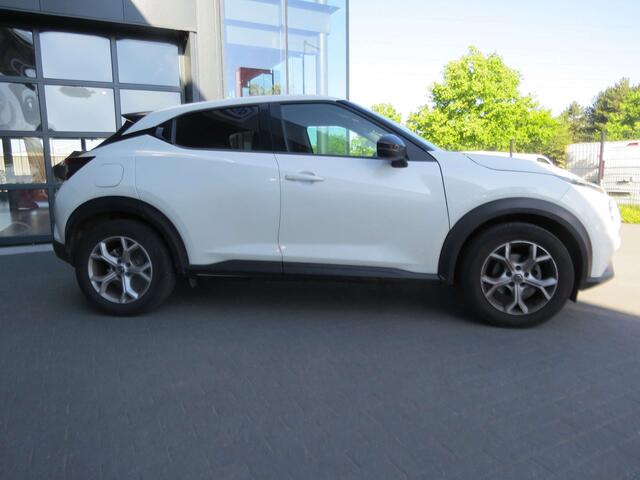 Nissan Juke 1.0 DIG-T 2WD N-Connecta