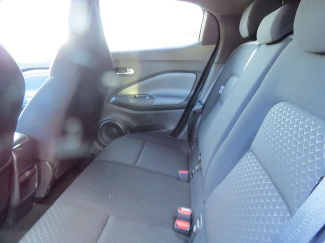 Nissan Juke 1.0 DIG-T 2WD N-Connecta