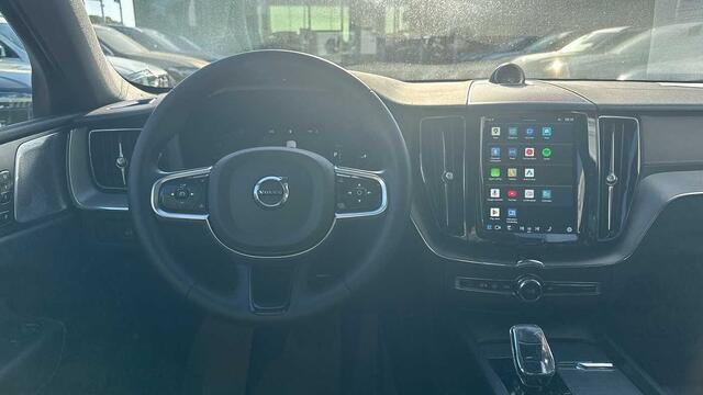 Volvo XC60 Recharge Ultimate Dark, T6 AWD Plug-in hybride 3YEAR WARRANTY