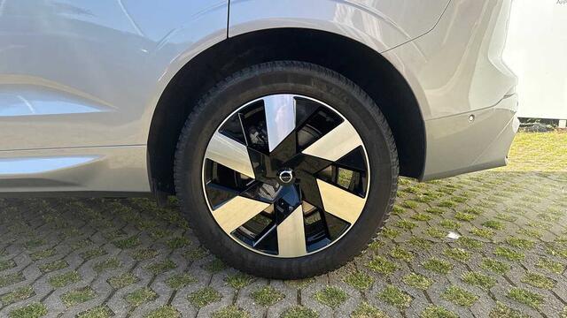 Volvo XC60 Recharge Ultimate Dark, T6 AWD Plug-in hybride 3YEAR WARRANTY