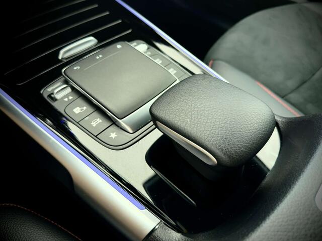 Mercedes-Benz G-Klasse 200 d PACK AMG1ERPROAUTOGPSALCANTARACAMERAPDC