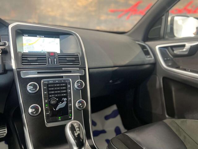 Volvo XC60 2.0d R-design CAM�RARADARS GPS CLIM BI-ZONE