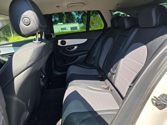 Mercedes-Benz C-Klasse 200 da AUTOMAAT IN PERFECTE STAAT MET VEEL OPTIES 