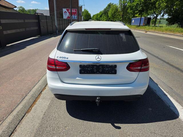 Mercedes-Benz C-Klasse 200 da AUTOMAAT IN PERFECTE STAAT MET VEEL OPTIES 