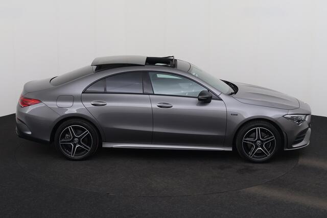 Mercedes-Benz CLA-Klasse 250 e IA e  iA  + GPS + CARPLAY + LEDER/ALCANTARA + CAMERA + PDC + CRUISE + OPEN DAK + ALU 18