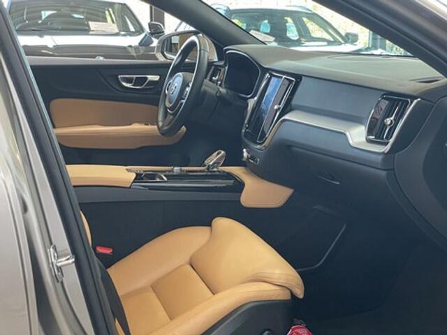 Volvo V60 T8 Twin Engine AWD Inscription CameraApp ConnectTrekhaak