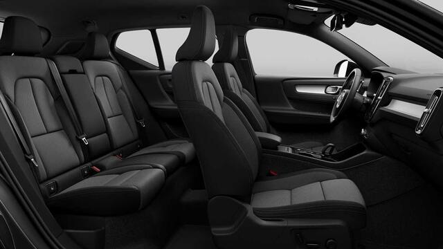 Volvo XC40 Black Edition Plus, B3 Mild hybrid, Benzine