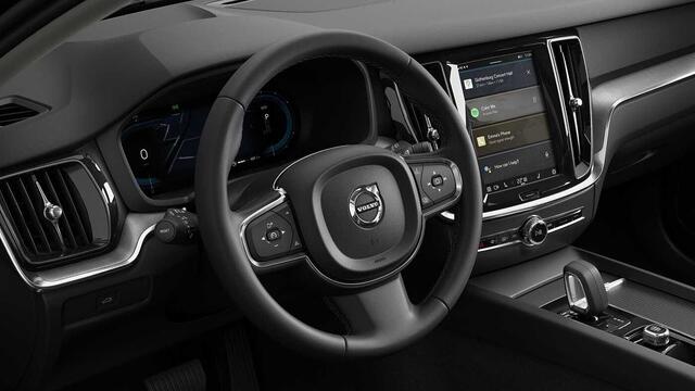Volvo V60 Core, B3 Mild hybrid, Benzine