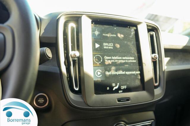 Volvo XC40 XC 40 1.5 T2 MOMENTUM CORE Carplay/navi/parkeersensoren/....