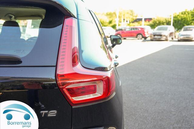 Volvo XC40 XC 40 1.5 T2 MOMENTUM CORE Carplay/navi/parkeersensoren/....