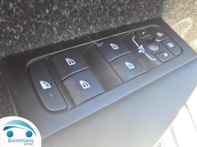 Volvo XC40 XC 40 1.5 T4 RECHARGE INSCRIPITION Trekhaak/Carplay/Camera/....